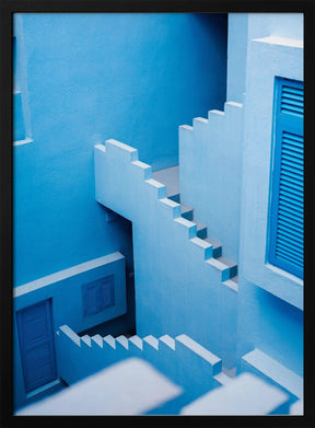 La Muralla Roja Blue Poster