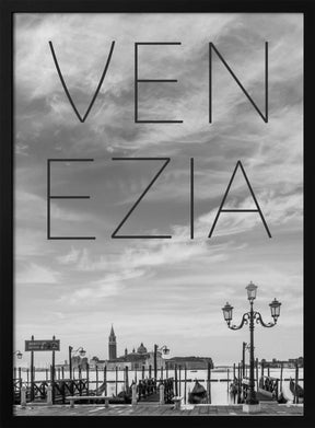 VENICE Gondolas in the early morning | Text &amp; Skyline Poster