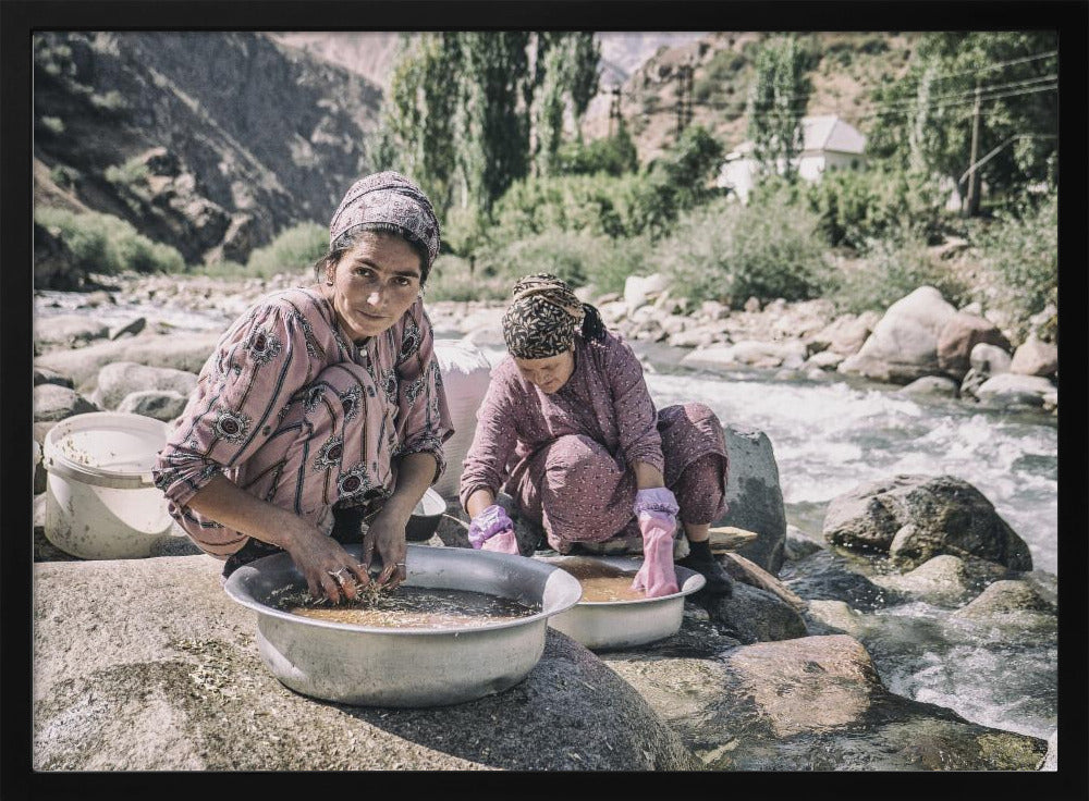 Tajik women are washing grain Poster