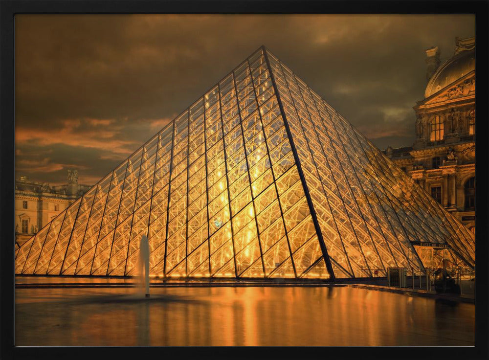 Paris Le Louvre Poster