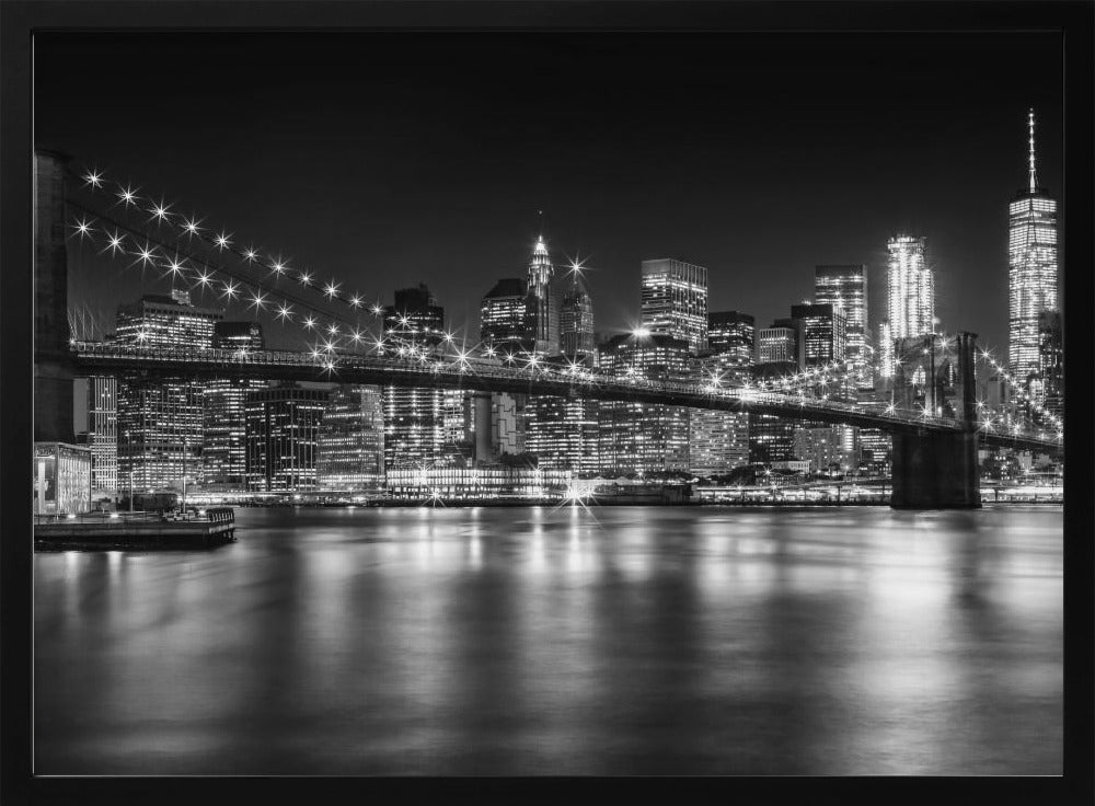 MANHATTAN SKYLINE &amp; BROOKLYN BRIDGE Idyllic Nightscape - Monochrome Panoramic Poster