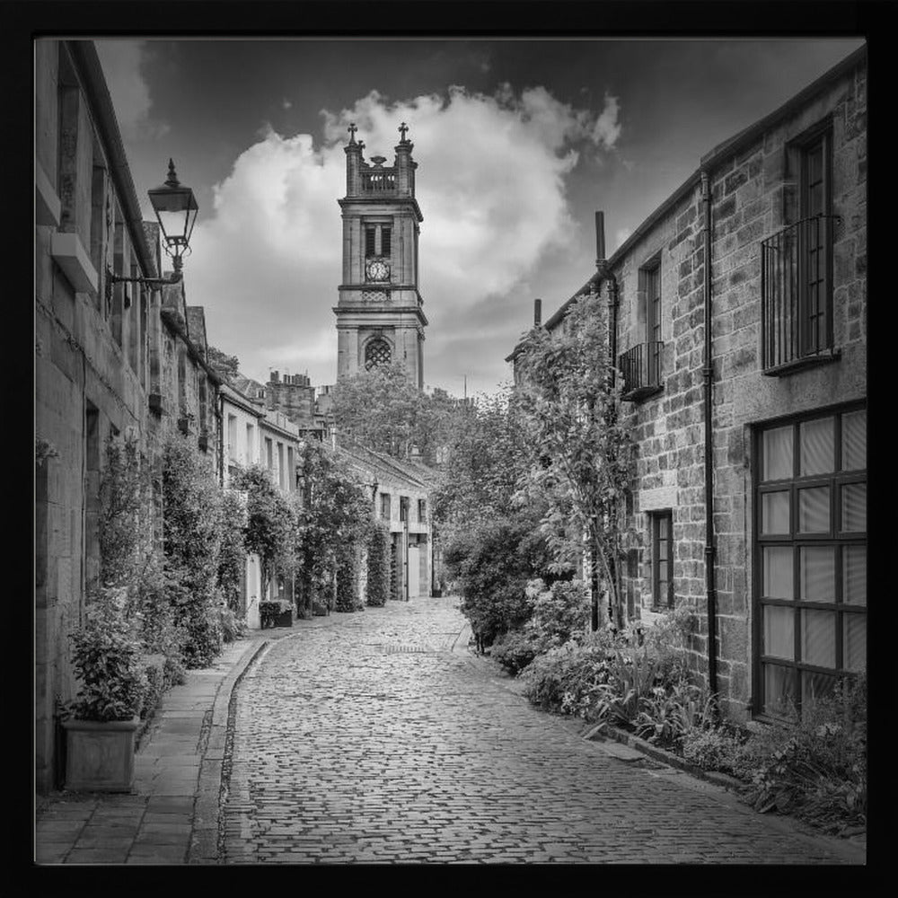 EDINBURGH Circus Lane - Monochrome Poster