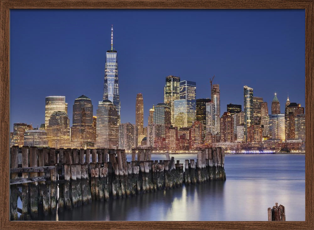 Manhattan Skyline at night Poster