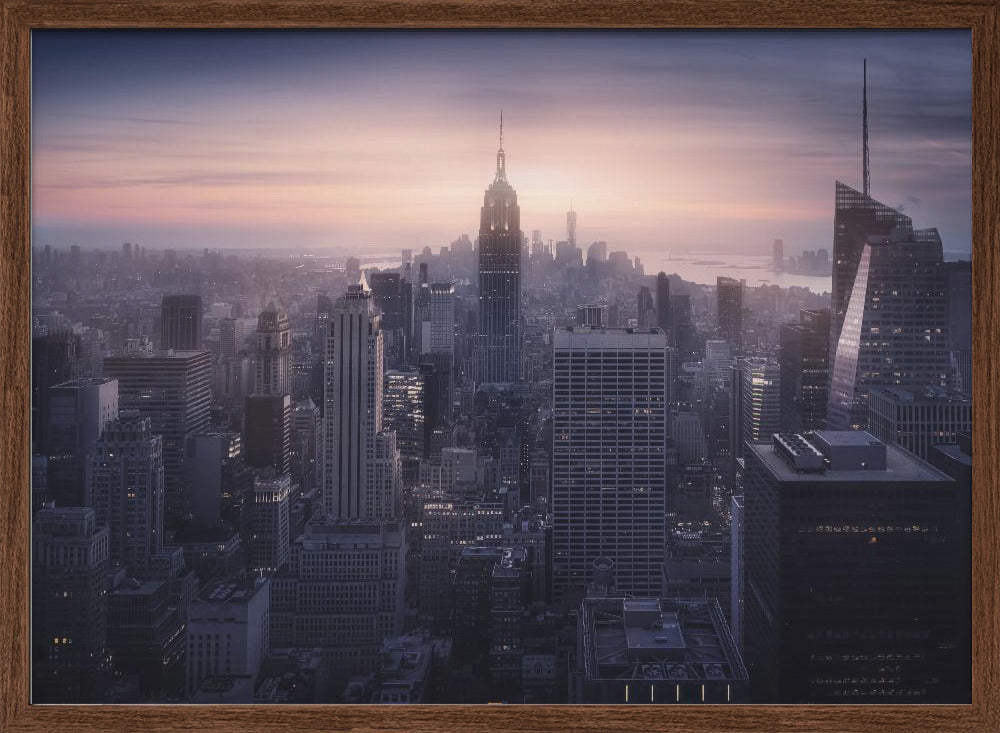 Manhattan going into the night Poster