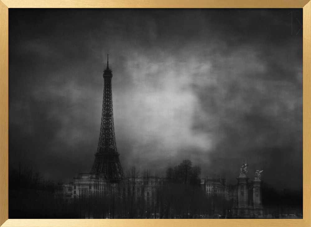 Dreaming of Paris Poster