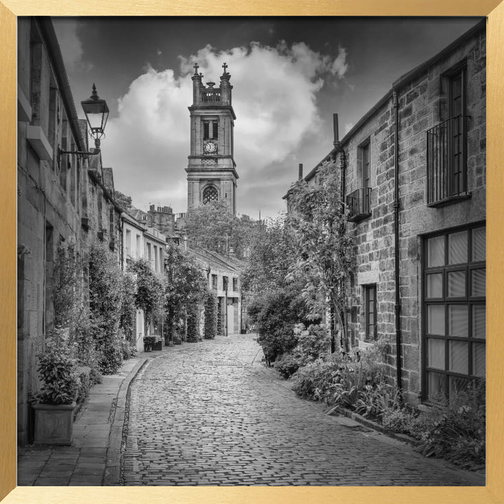 EDINBURGH Circus Lane - Monochrome Poster