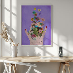 Frida`s Hand`S (Purple) Poster