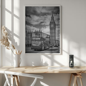 LONDON Houses of Parliament and traffic Poster