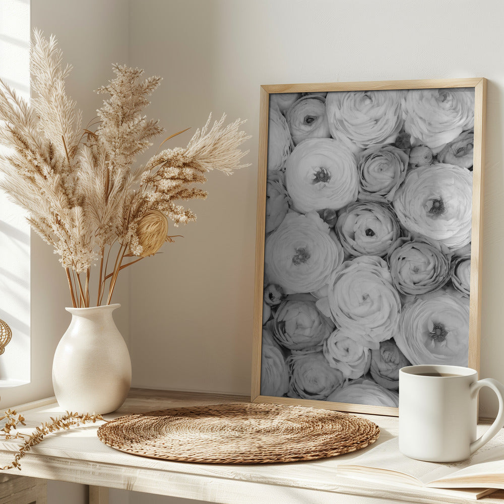 Scattered ranunculus grayscale I Poster