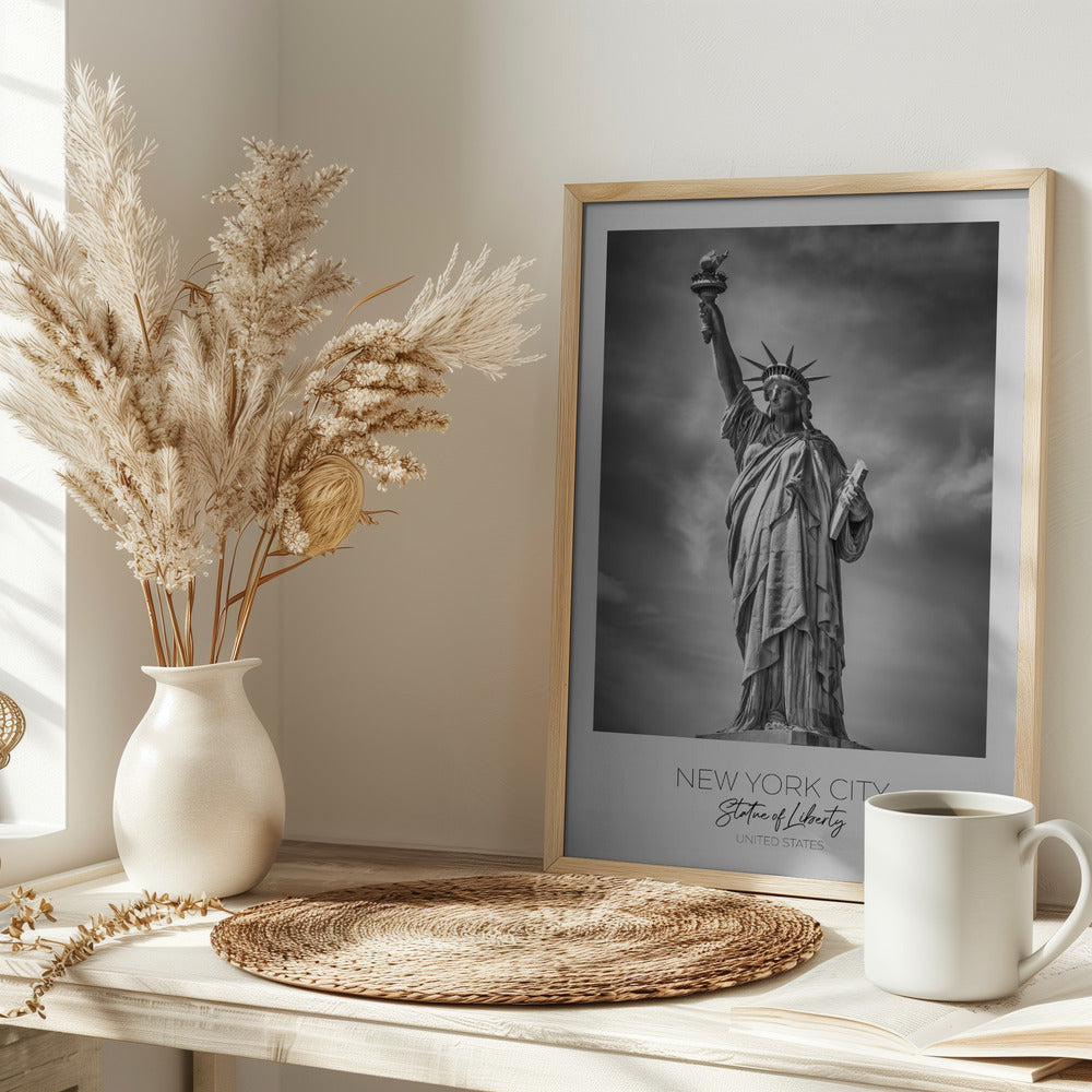 In focus: NEW YORK CITY Statue of Liberty Poster