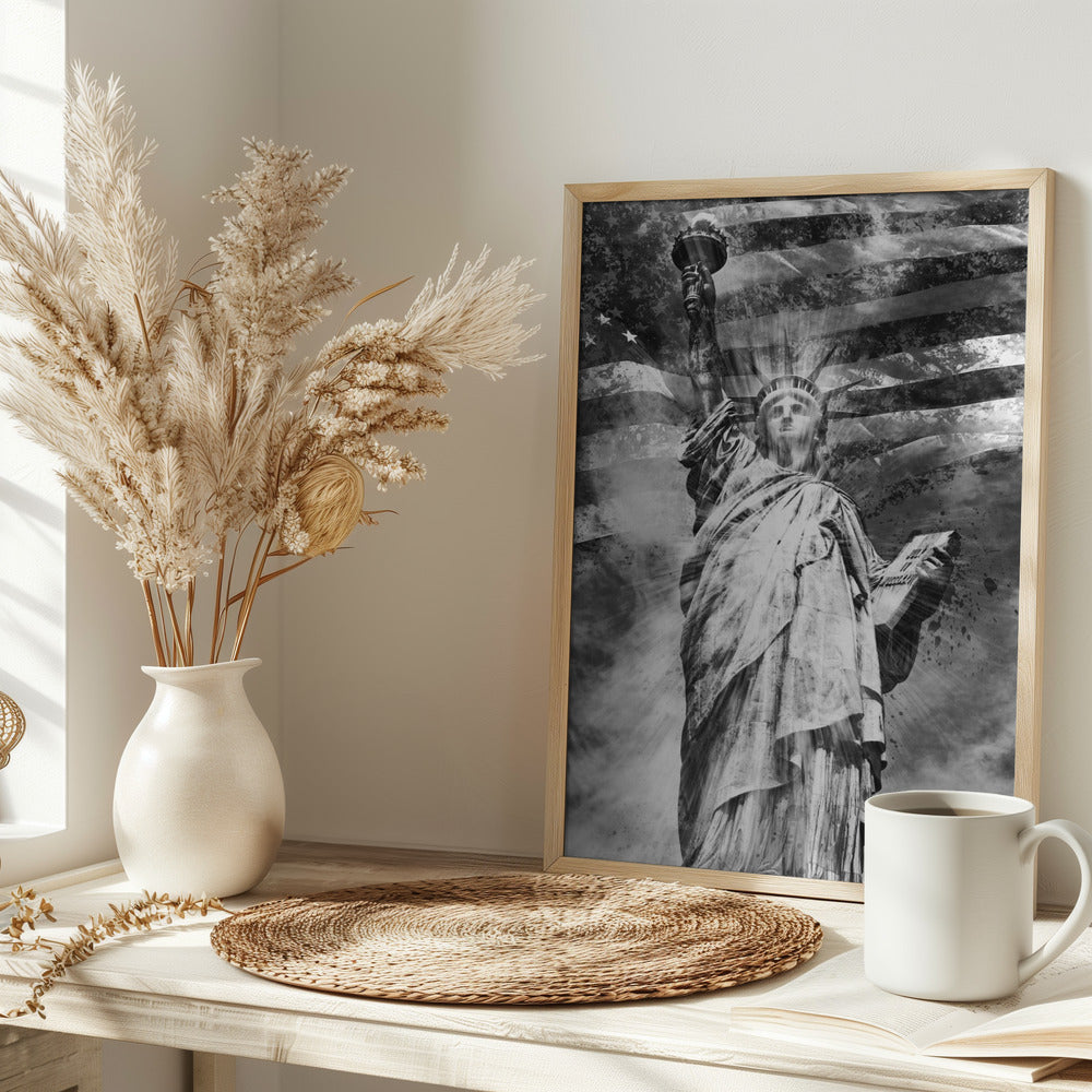 Modern Art STATUE OF LIBERTY | monochrome Poster