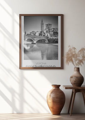 In focus: VERONA Ponte Pietra, Torre di Alberto &amp; Santa Anastasia Poster