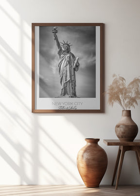 In focus: NEW YORK CITY Statue of Liberty Poster