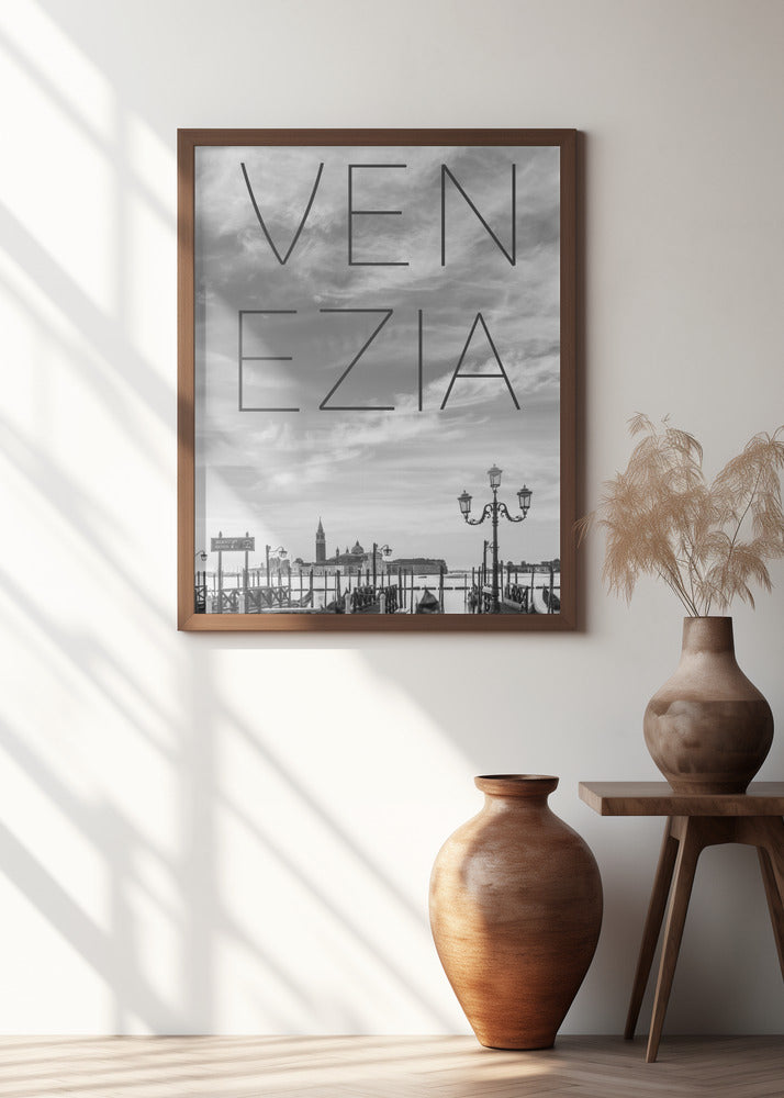 VENICE Gondolas in the early morning | Text &amp; Skyline Poster