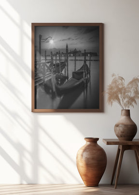 VENICE Gondolas during sunrise in black and white Poster