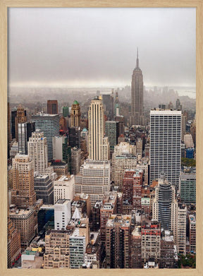 Foggy day in Manhattan Poster