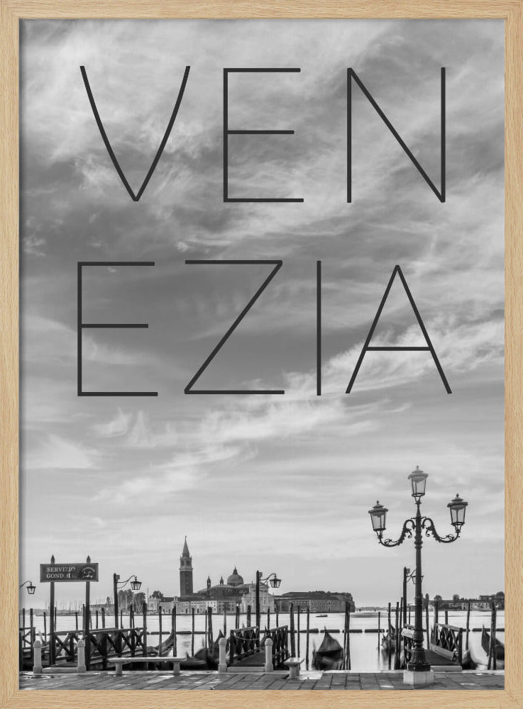 VENICE Gondolas in the early morning | Text &amp; Skyline Poster