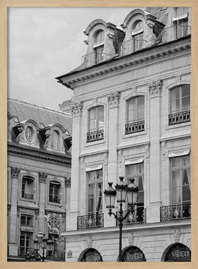 Parisbuilding7bw Ratioiso Poster