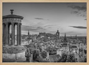 Charming evening atmosphere in Edinburgh - Monochrome Poster