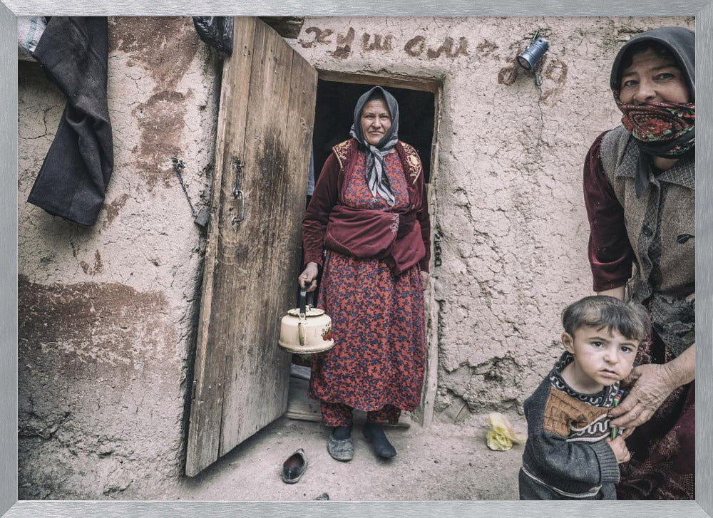 Tajik women / Darachtysurch settlement Poster