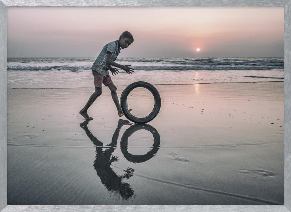 Little Mustaffa plays with infinity Poster