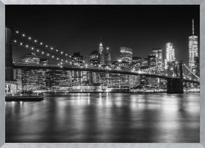 MANHATTAN SKYLINE &amp; BROOKLYN BRIDGE Idyllic Nightscape - Monochrome Panoramic Poster