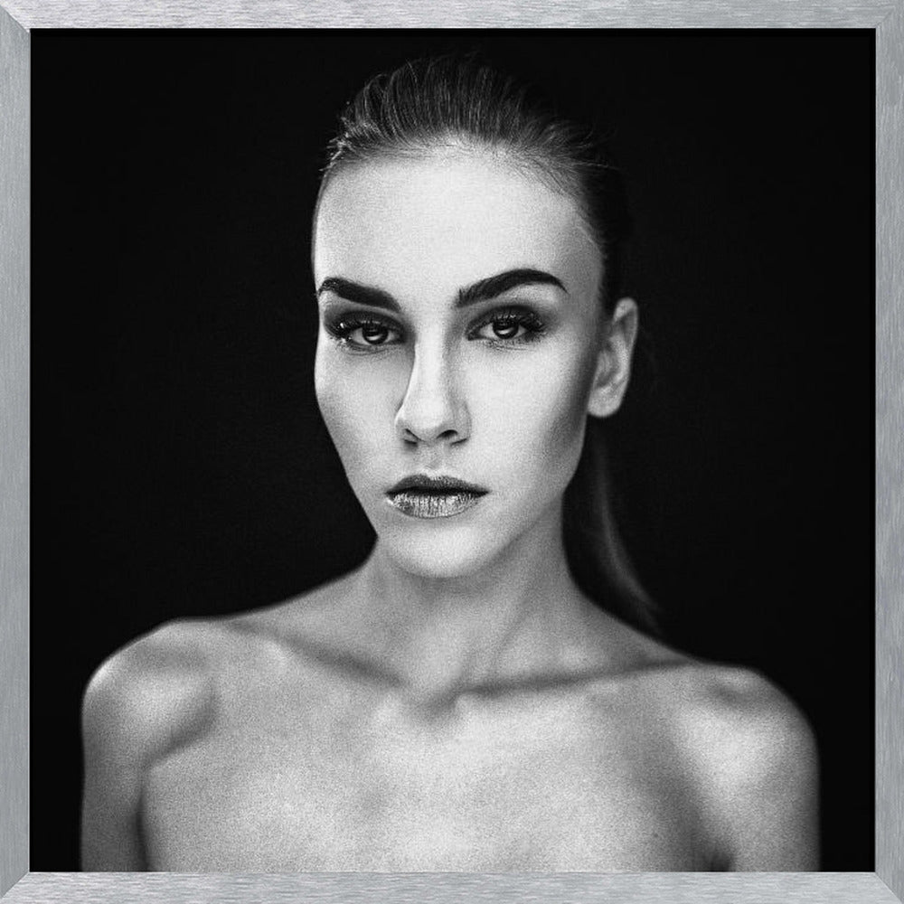 PROJECT FACES [Lucia] Poster