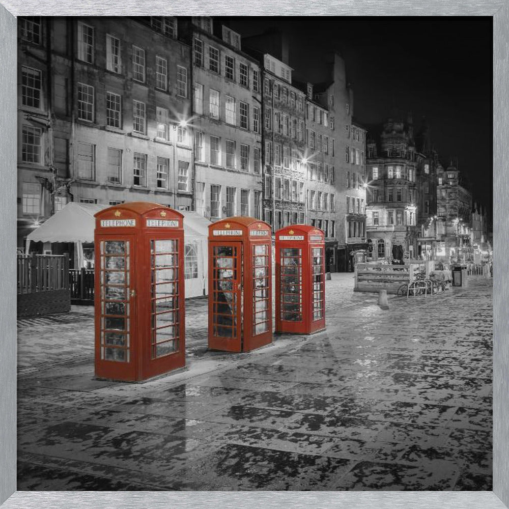 Evening impression of the Royal Mile in Edinburgh - Colorkey Poster