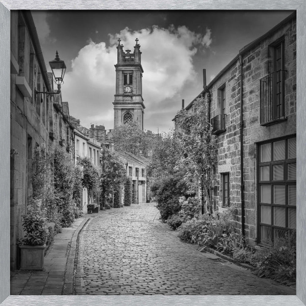 EDINBURGH Circus Lane - Monochrome Poster