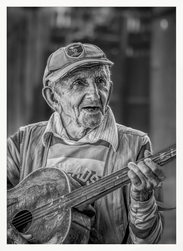 Old guitarist Poster