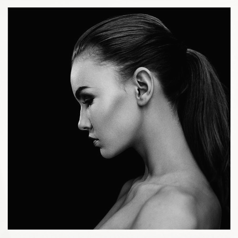 PROJECT FACES [Lucia] Poster