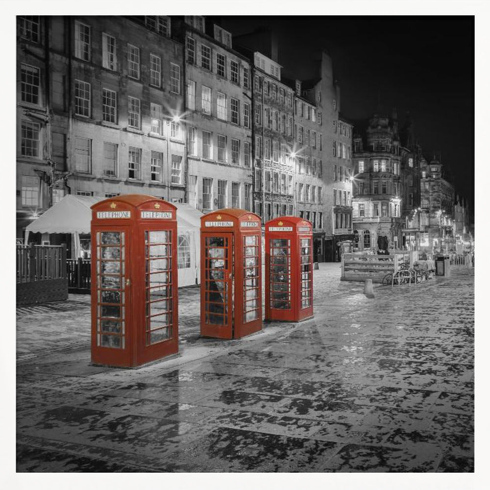 Evening impression of the Royal Mile in Edinburgh - Colorkey Poster