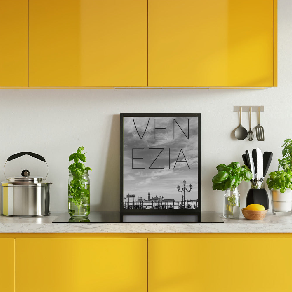 VENICE Gondolas in the early morning | Text &amp; Skyline Poster